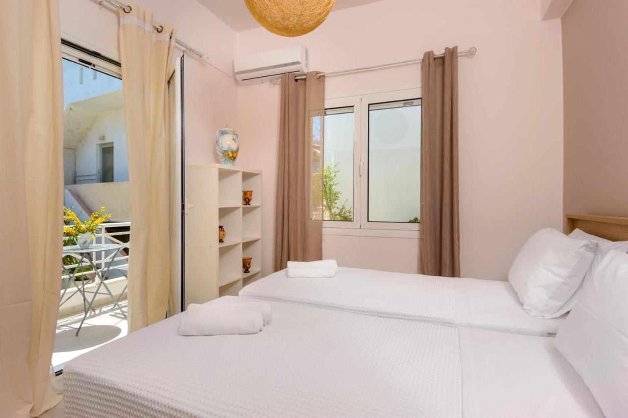 Margarita'S Seafront Luxury Apartment エロウンダ エクステリア 写真