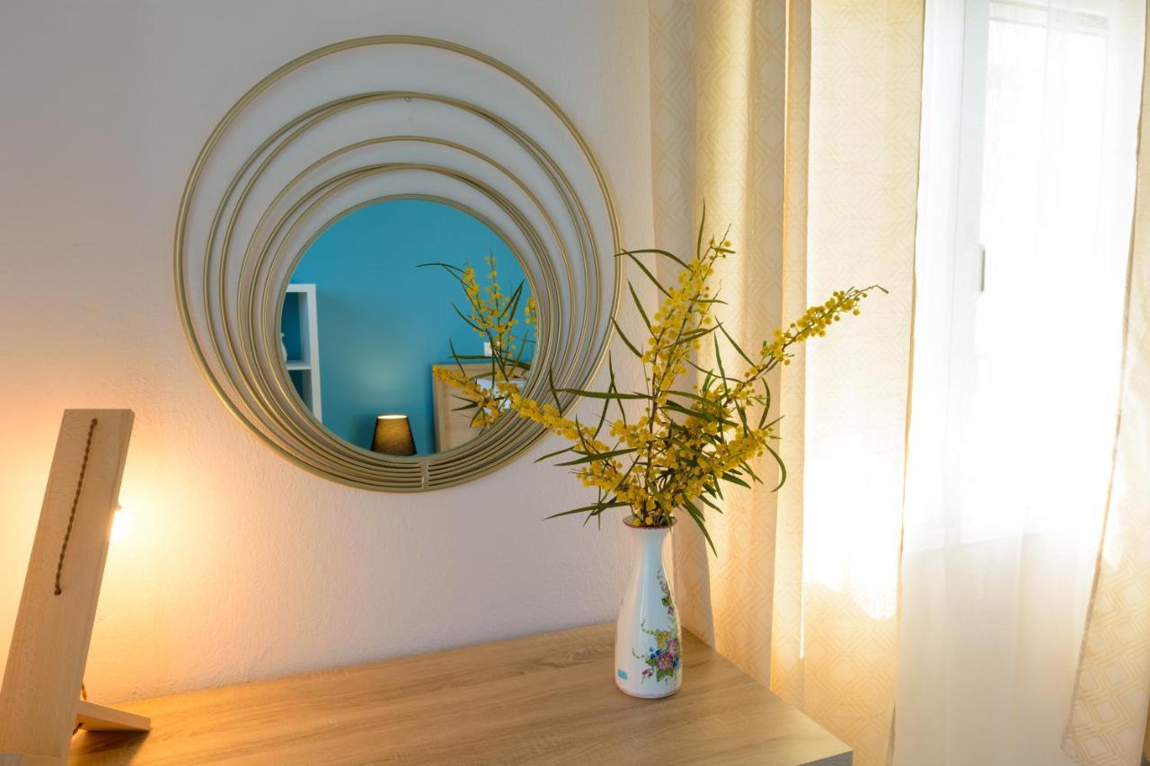 Margarita'S Seafront Luxury Apartment エロウンダ エクステリア 写真