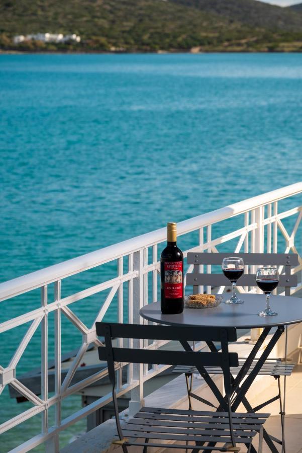 Margarita'S Seafront Luxury Apartment エロウンダ エクステリア 写真